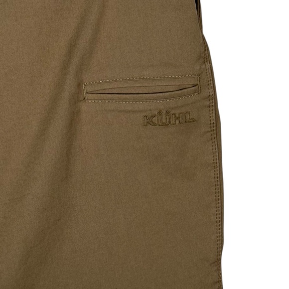 KUHL Resistor Lite 10” Chino Shorts in dark khaki - Picture 6 of 14